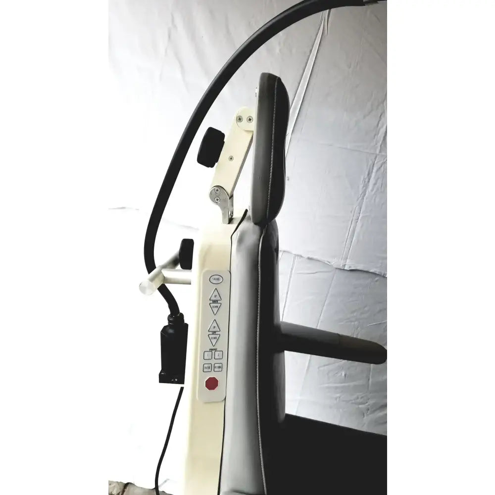 Reuse Medical Equipment Magnetic TLT10-AX31A-016 Power Exam Chair 2x24-28VDC 2x5.5A Swiss Made Powered Examination Chairs, as-is (for parts) product photo 20