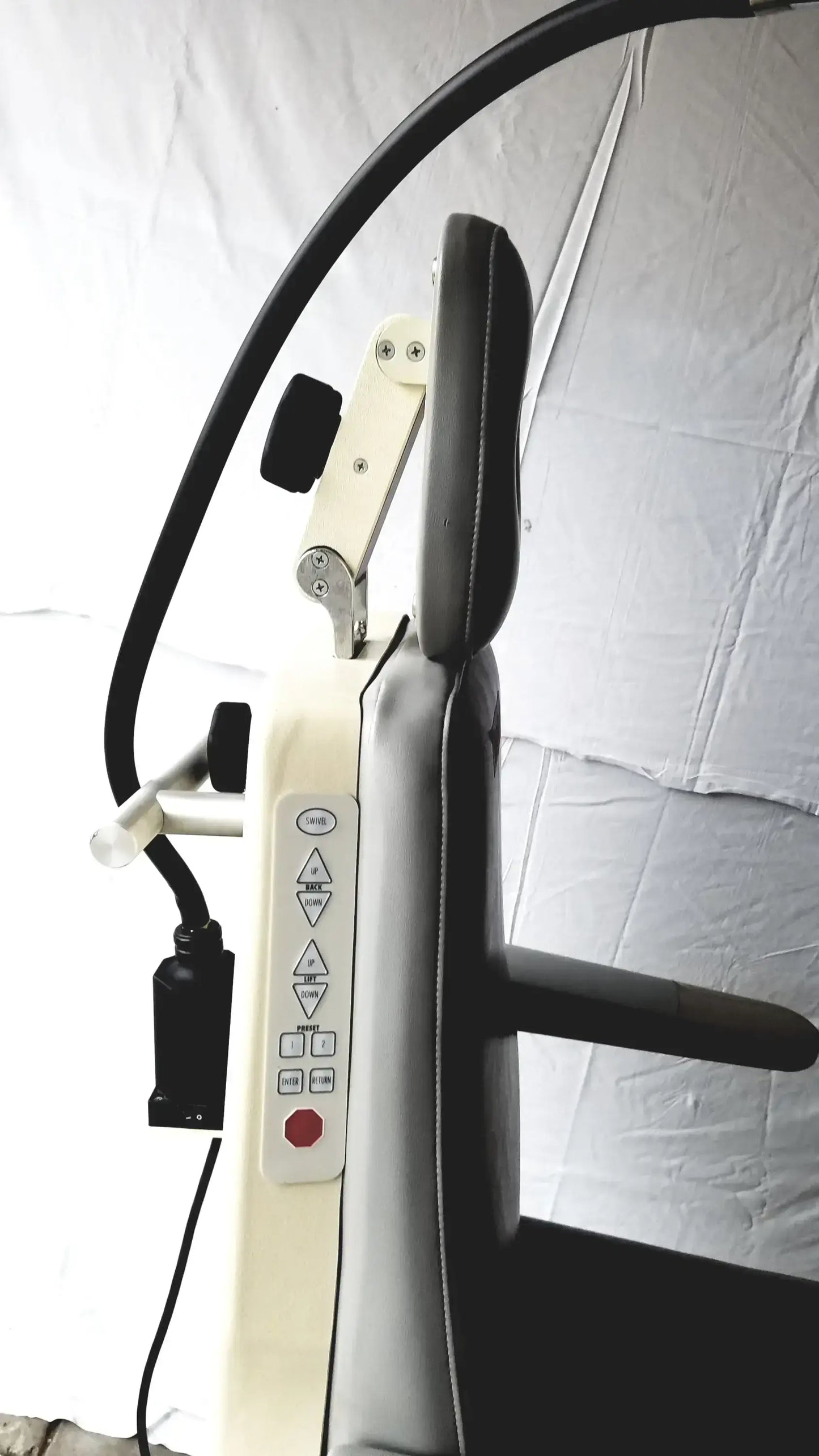 Reuse Medical Equipment Magnetic TLT10-AX31A-016 Power Exam Chair 2x24-28VDC 2x5.5A Swiss Made Powered Examination Chairs, as-is (for parts) product photo 20