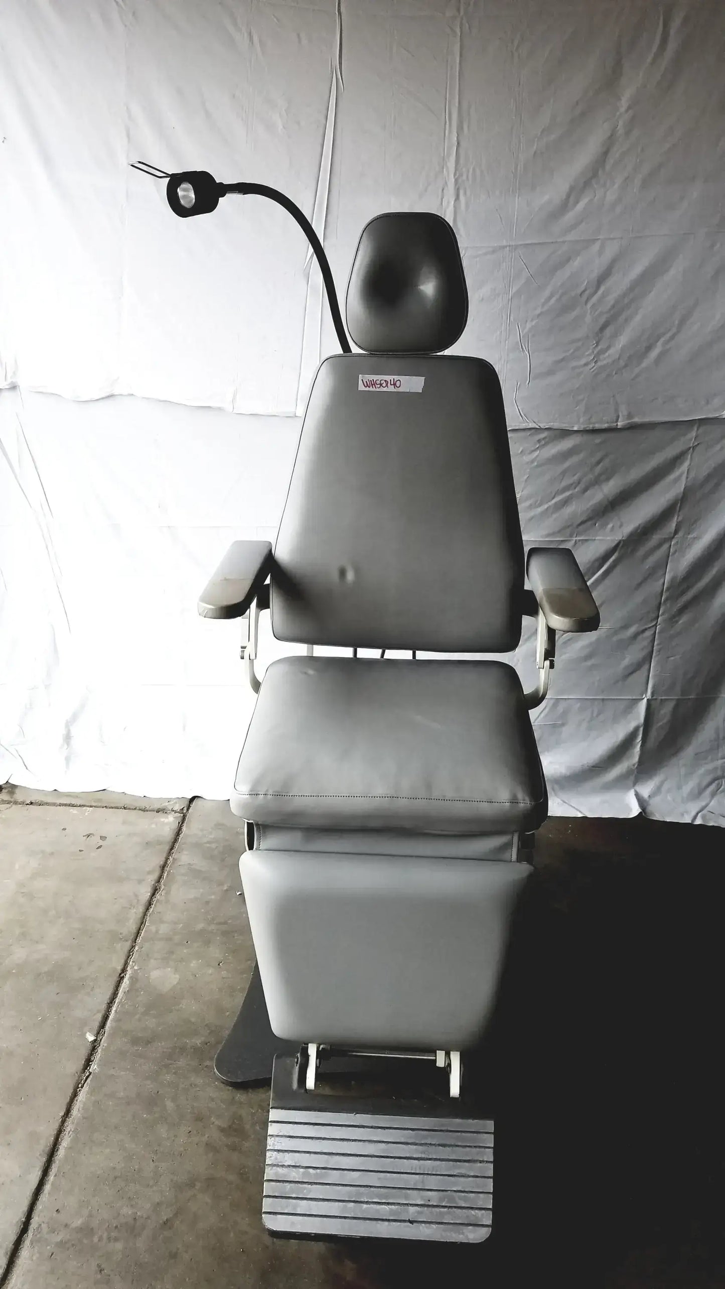 Reuse Medical Equipment Magnetic TLT10-AX31A-016 Power Exam Chair 2x24-28VDC 2x5.5A Swiss Made Powered Examination Chairs, as-is (for parts) product photo 1