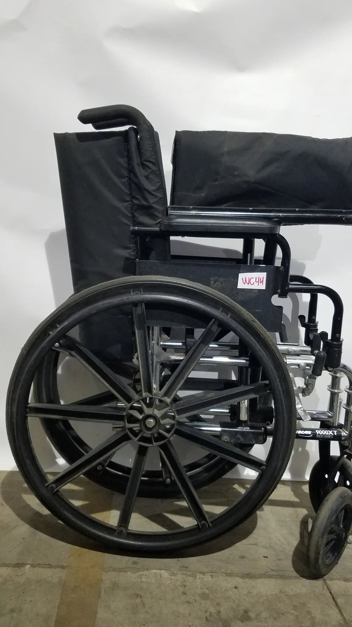 Reuse Medical Equipment Manual Wheelchair - Durable Black Seat Mobility Assist Manual Wheelchair, second-hand product photo 24