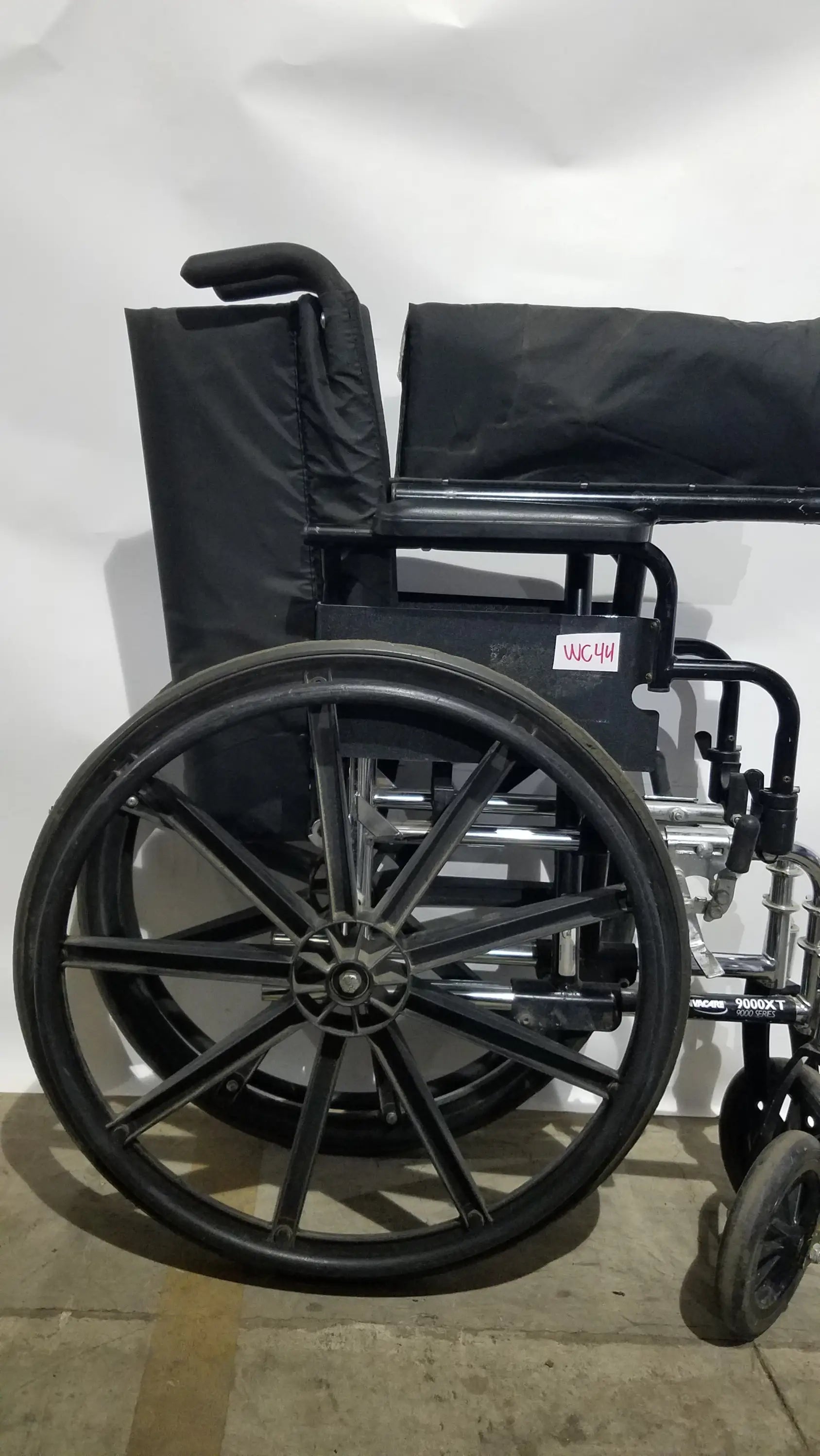 Reuse Medical Equipment Manual Wheelchair - Durable Black Seat Mobility Assist Manual Wheelchair, second-hand product photo 24