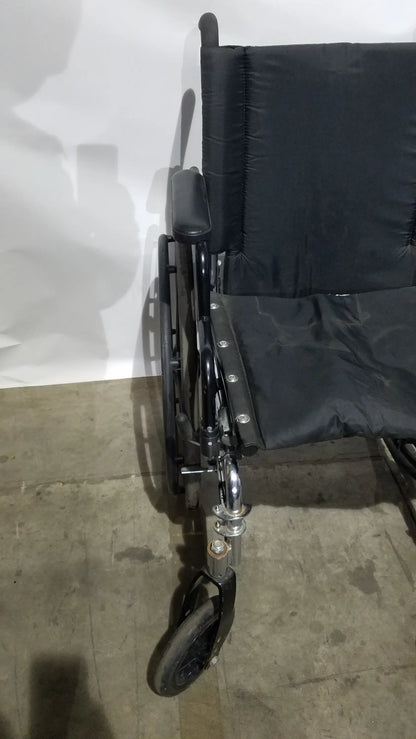 Reuse Medical Equipment Manual Wheelchair - Durable Black Seat Mobility Assist Manual Wheelchair, second-hand product photo 14