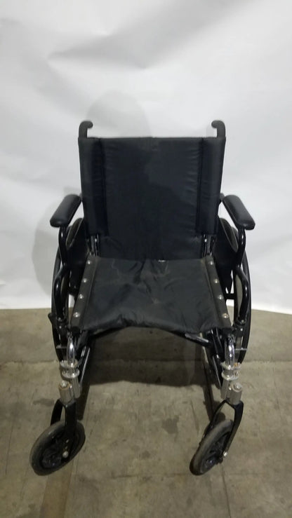 Reuse Medical Equipment Manual Wheelchair - Durable Black Seat Mobility Assist Manual Wheelchair, second-hand product photo 17