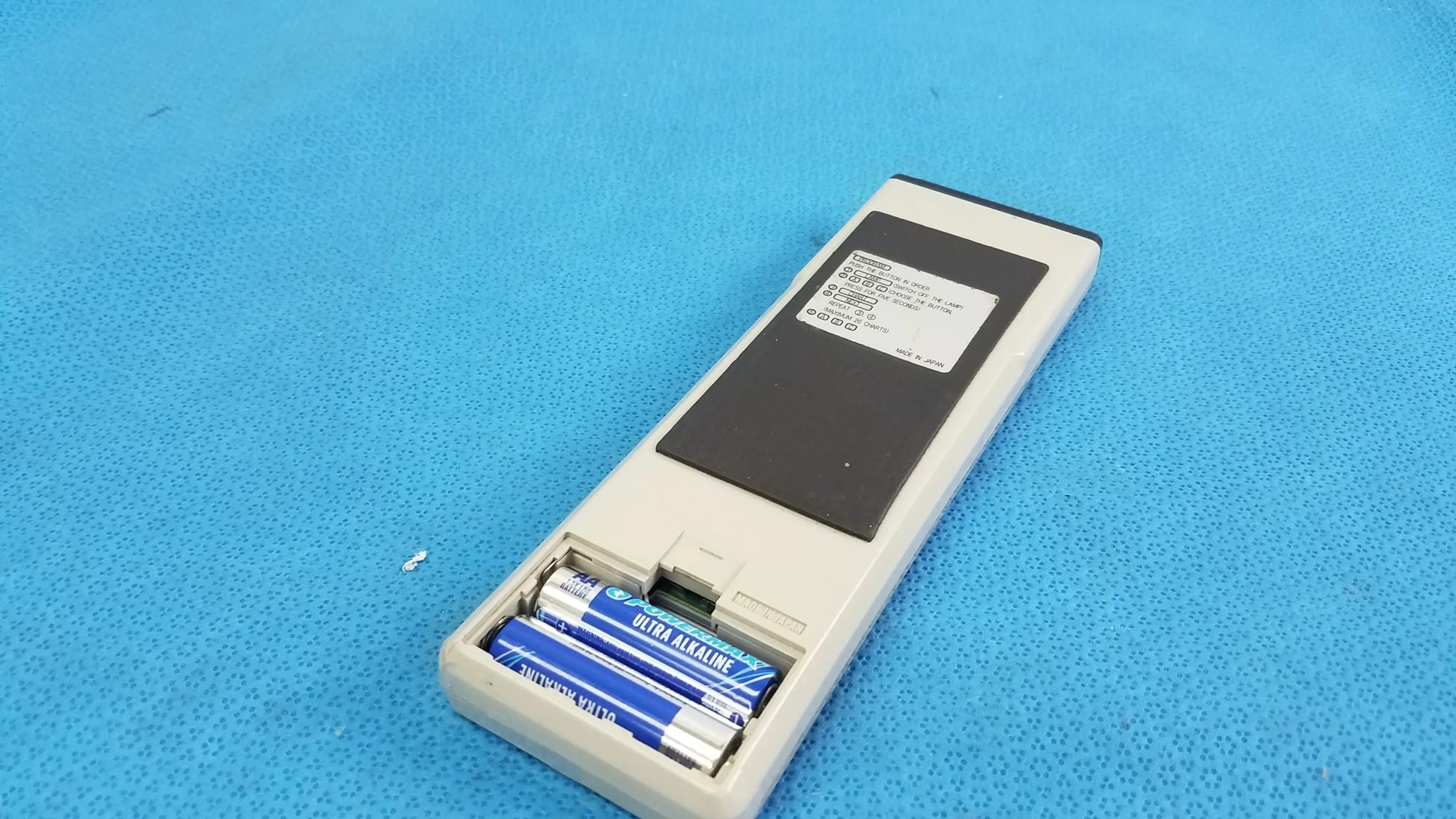 Marco CP-690 Auto Projector Remote Control Auto Projector Remote Control, as-is (for parts) product photo 6