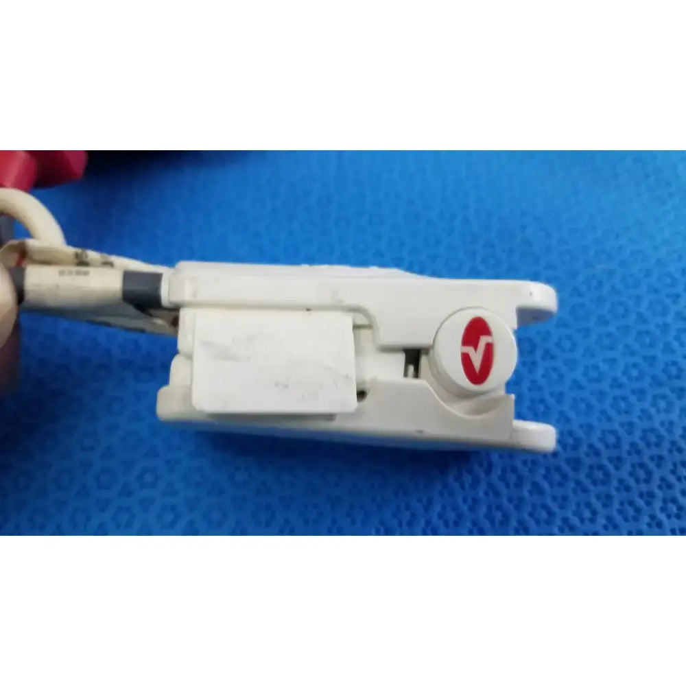 MASIMO Rad-5v Handheld Pulse Oximeter w/ Protective Boot & SpO2 Finger Sensor Pulse Oximeter, second-hand product photo 13