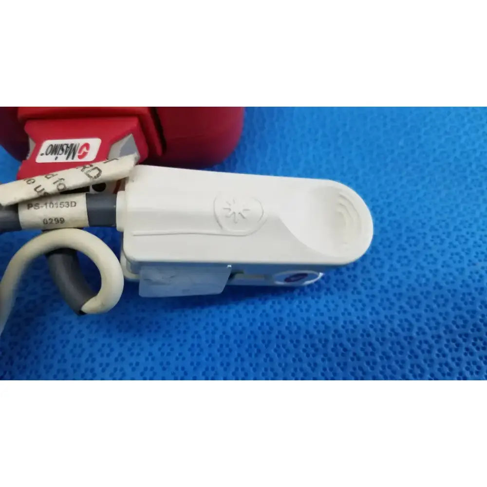 MASIMO Rad-5v Handheld Pulse Oximeter w/ Protective Boot & SpO2 Finger Sensor Pulse Oximeter, second-hand product photo 12