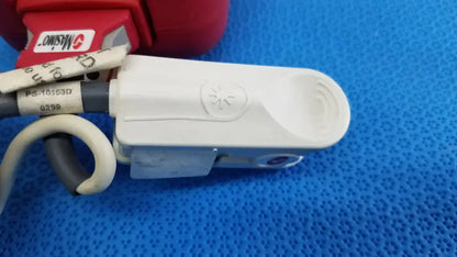 MASIMO Rad-5v Handheld Pulse Oximeter w/ Protective Boot & SpO2 Finger Sensor Pulse Oximeter, second-hand product photo 12