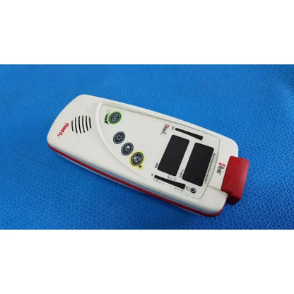 MASIMO Rad-5v Handheld Pulse Oximeter w/ Protective Boot & SpO2 Finger Sensor Pulse Oximeter, second-hand product photo 3