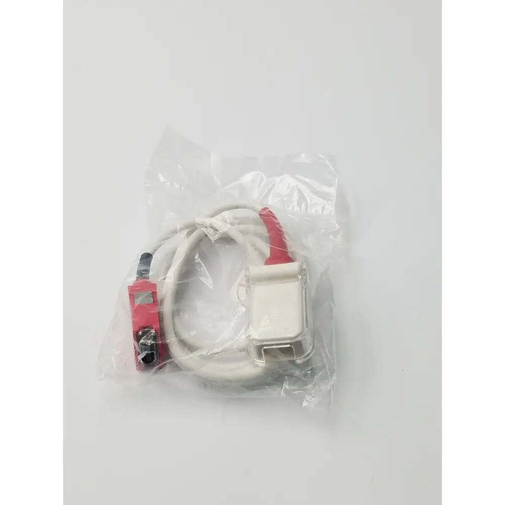 White and red masimo rc-12 rainbow patient cable spo2 with clear plastic connector housing for medical use
