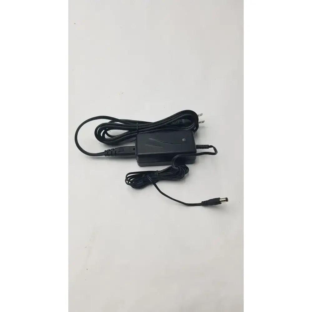 MAXAIR Systems MAX AIR Systems Li-ion Single Battery Charger P/N 2600-01 Li-ion Battery Charger, second-hand product photo 4
