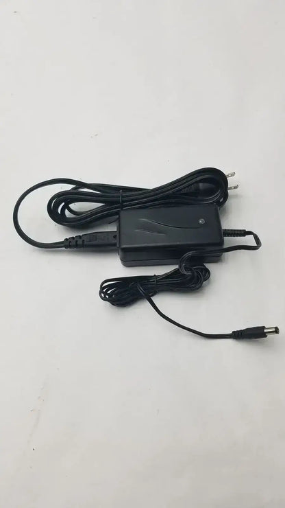MAXAIR Systems MAX AIR Systems Li-ion Single Battery Charger P/N 2600-01 Li-ion Battery Charger, second-hand product photo 5