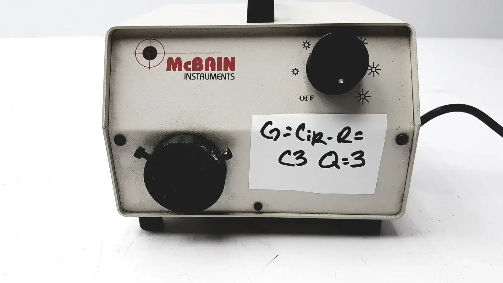 Mcbain Instruments Dual Fiber Optic Light Source Microscope Illuminator Microscope Illuminator, second-hand product photo 2