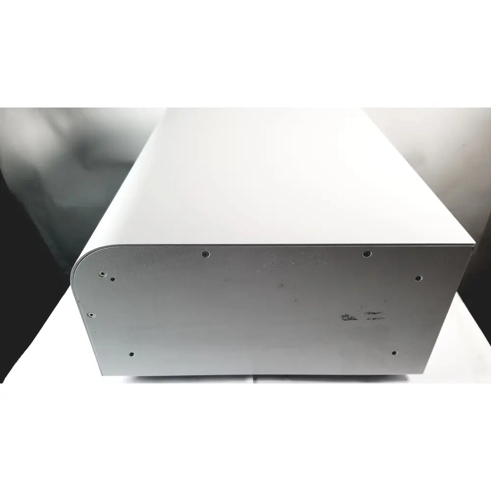 Silver metallic rectangular processor 9900167m with rounded corners and matte finish by MCD medical computers Cellvizio