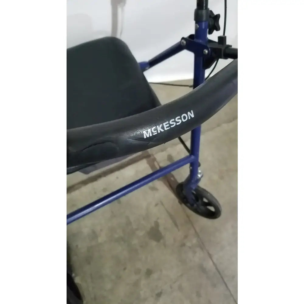 Reuse Medical Equipment McKesson Bariatric Rollator, Heavy Duty Aluminum Folding Walker Loop-Lock Hand Brakes, second-hand product photo 17