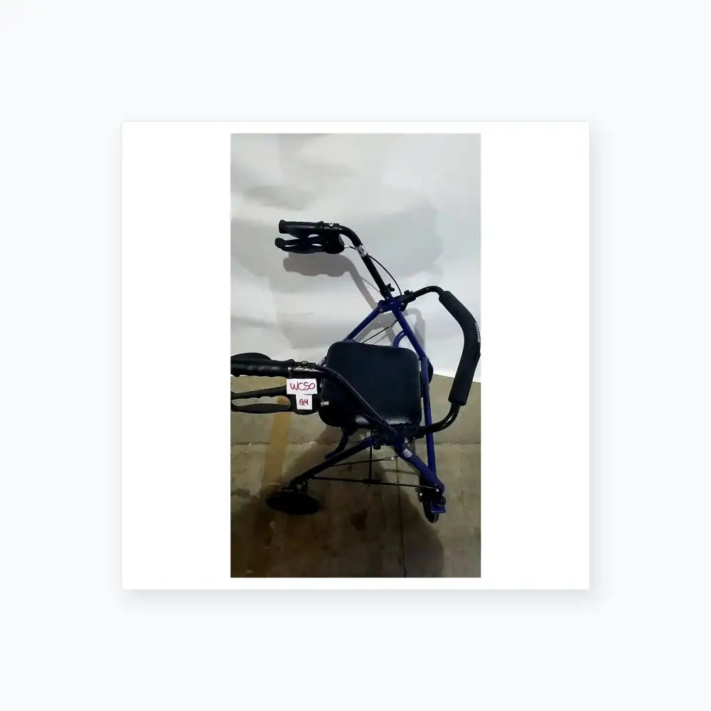 Reuse Medical Equipment McKesson Bariatric Rollator, Heavy Duty Aluminum Folding Walker Loop-Lock Hand Brakes, second-hand product photo 2