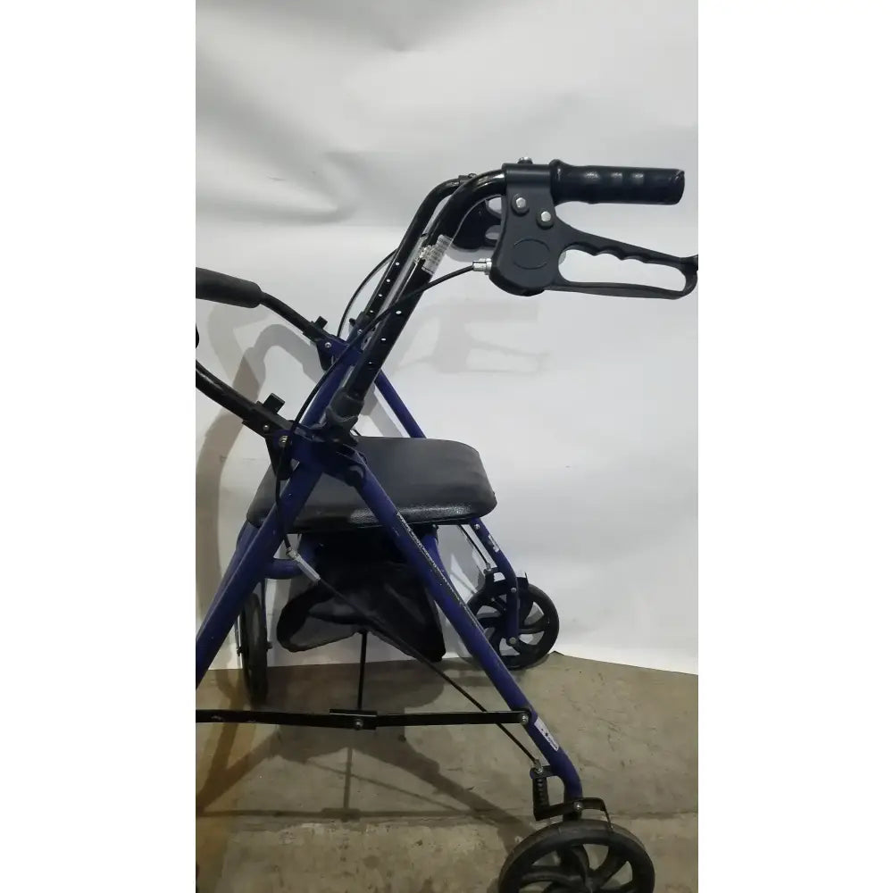 Reuse Medical Equipment McKesson Bariatric Rollator, Heavy Duty Aluminum Folding Walker Loop-Lock Hand Brakes, second-hand product photo 12