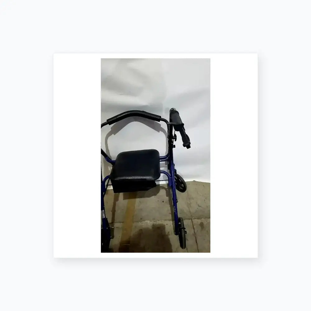 Reuse Medical Equipment McKesson Bariatric Rollator, Heavy Duty Aluminum Folding Walker Loop-Lock Hand Brakes, second-hand product photo 8