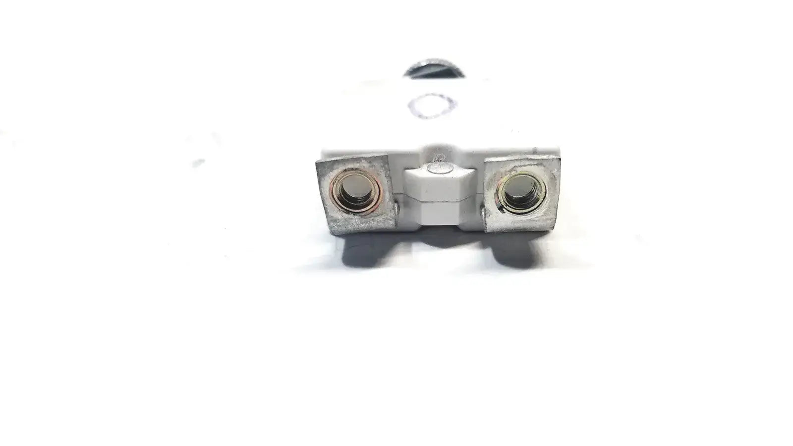 Mechanical Products 1648-056-070 Circuit Breaker, 70A 250VAC/50VDC, 0406 Circuit Breaker, second-hand product photo 2