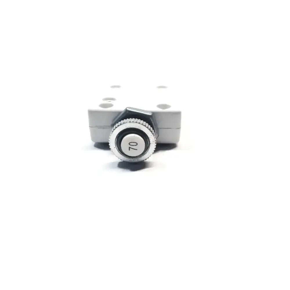 Mechanical Products 1648-056-070 Circuit Breaker, 70A 250VAC/50VDC, 0406 Circuit Breaker, second-hand product photo 6
