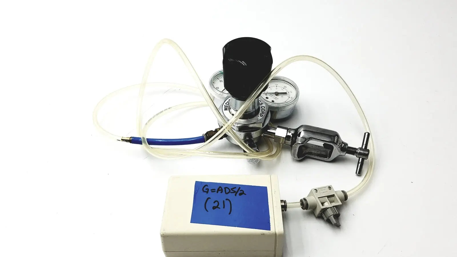 Reuse Medical Medical Graphics Corp Comprressed Gas Regullator WIth Cosmed Calibration Unit Other Medical & Lab Equipment, second-hand product photo 1
