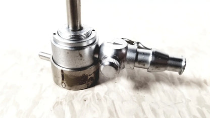 Silver metallic gas regulator with cylindrical body and knurled knob for medical horizon endoscope single valve sheath