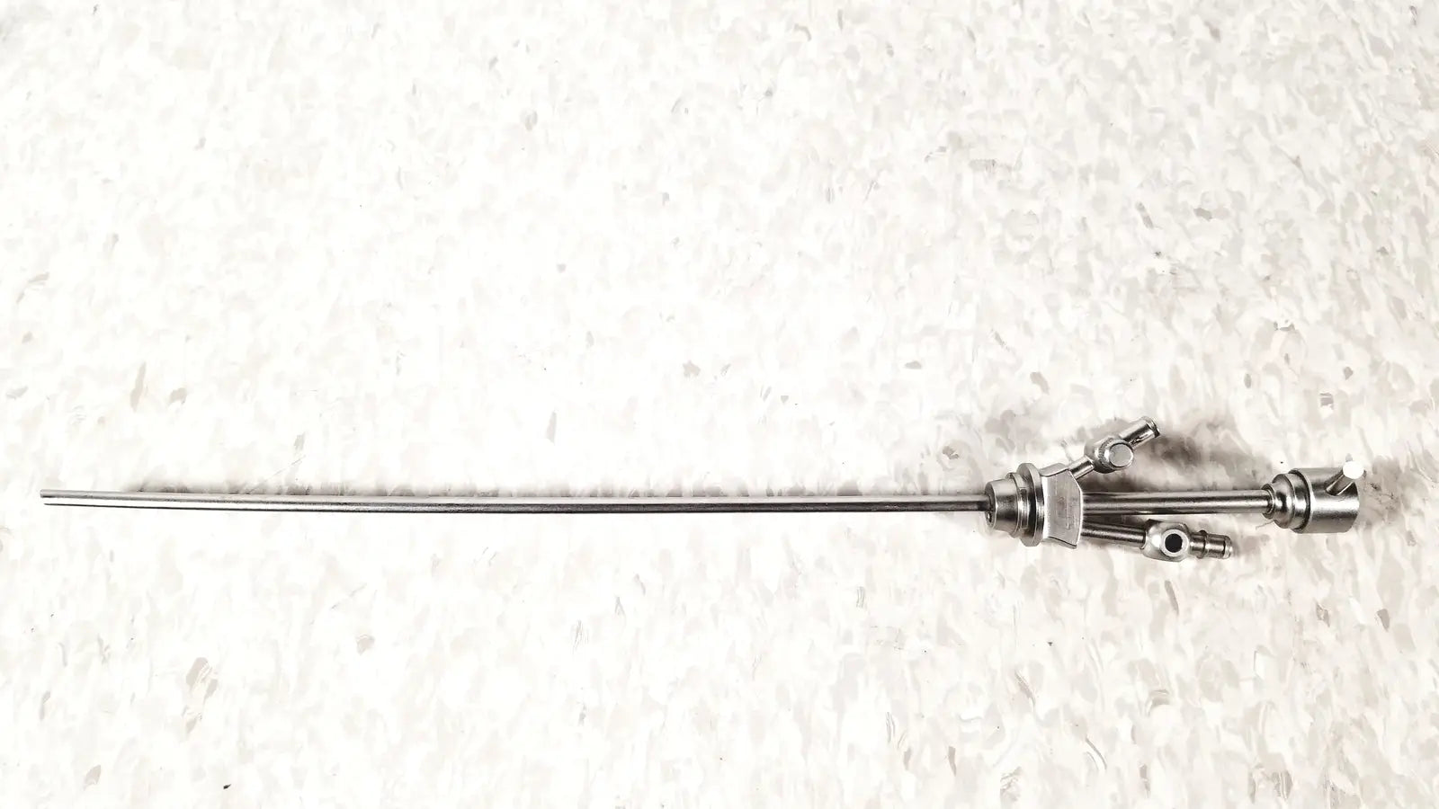 Reuse Medical Medical Horizons 18-2311 Telescope Bridge With 5fr Channel Laparoscopic Instruments, second-hand product photo 1