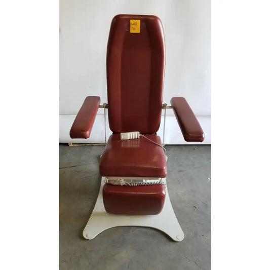 Reuse Medical Medical Power Treatment Chair Model 8678 with Hand Control Examination & Operation Tables, second-hand product photo 1