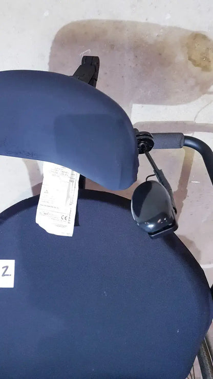 Unknown Medical Wheelchair AXPB2218, Weight Capacity 300 Lbs. All shown in Pictures Wheelchair, second-hand product photo 5