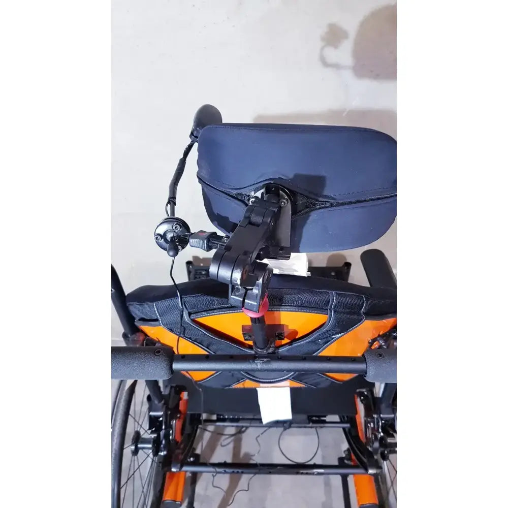Unknown Medical Wheelchair AXPB2218, Weight Capacity 300 Lbs. All shown in Pictures Wheelchair, second-hand product photo 10