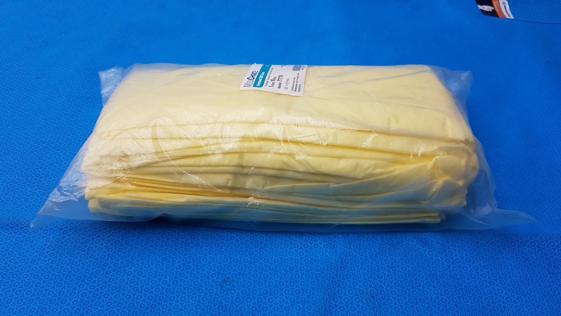 MediChoice Yellow Overhead SMS Isolation Gowns Size Large 10-Pack (Reorder 77779) - Isolation Gowns