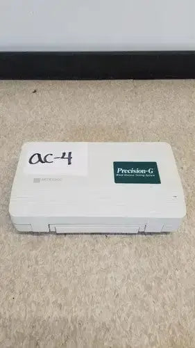 Medisense Blood Glucose Testing System 118-015 Blood Glucose Meter, second-hand product photo 1