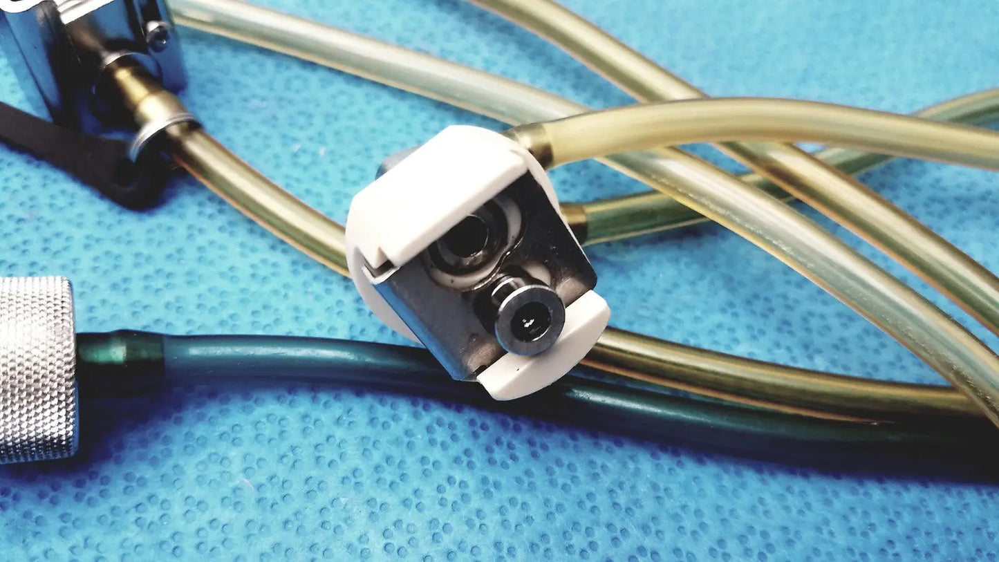Medivators Hook-Up Connector Assembly 433055– Preowned Medical Equipment Part, second-hand product photo 4