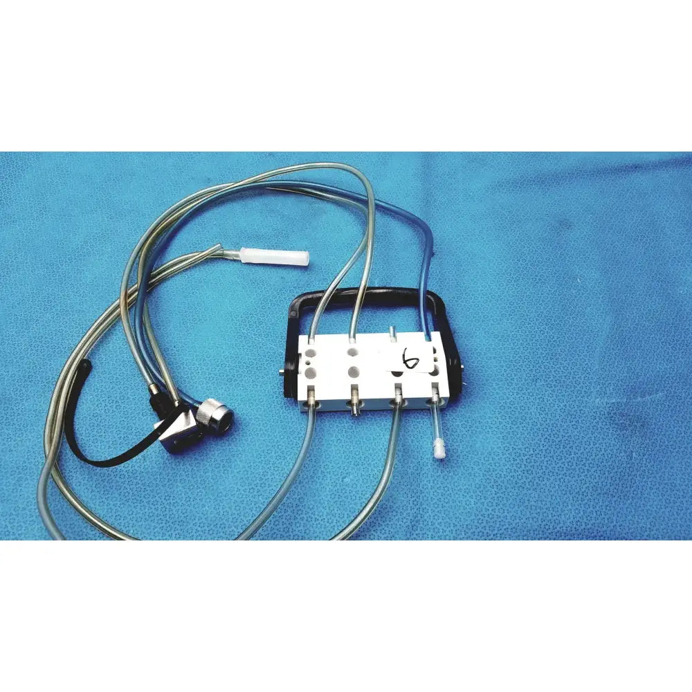 Medivators Hook-Up Connector Assembly 433055– Preowned Medical Equipment Part, second-hand product photo 1