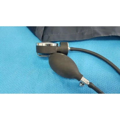 Medline Aneroid Sphygmomanometer Blood Pressure Cuff Monitor Kit Gauge Aneroid Sphygmomanometer, second-hand product photo 5