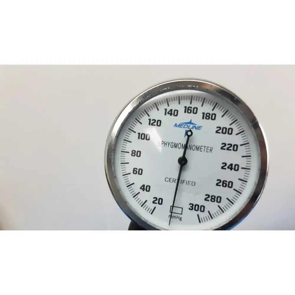 Medline Aneroid Sphygmomanometer Blood Pressure Cuff Monitor Kit Gauge Aneroid Sphygmomanometer, second-hand product photo 10