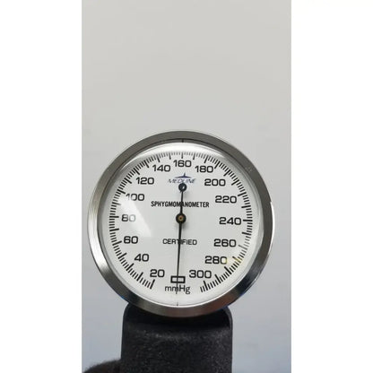 Medline Aneroid Sphygmomanometer Manual Blood Pressure Cuff Monitor Kit w/ Case Aneroid Sphygmomanometer, second-hand product photo 8