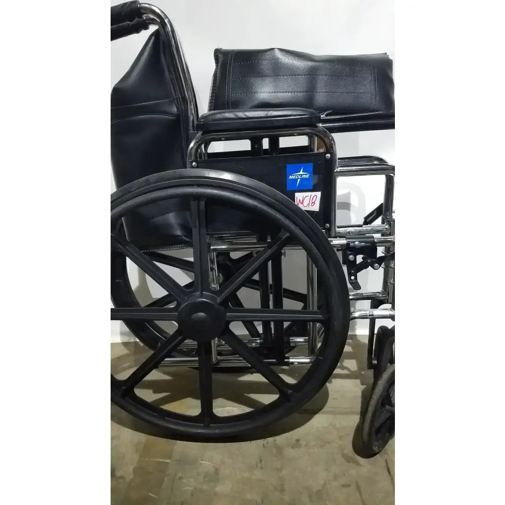 Reuse Medical Equipment Medline Excel Series Manual Wheelchair with Durable Steel Frame Wheelchairs, second-hand product photo 9