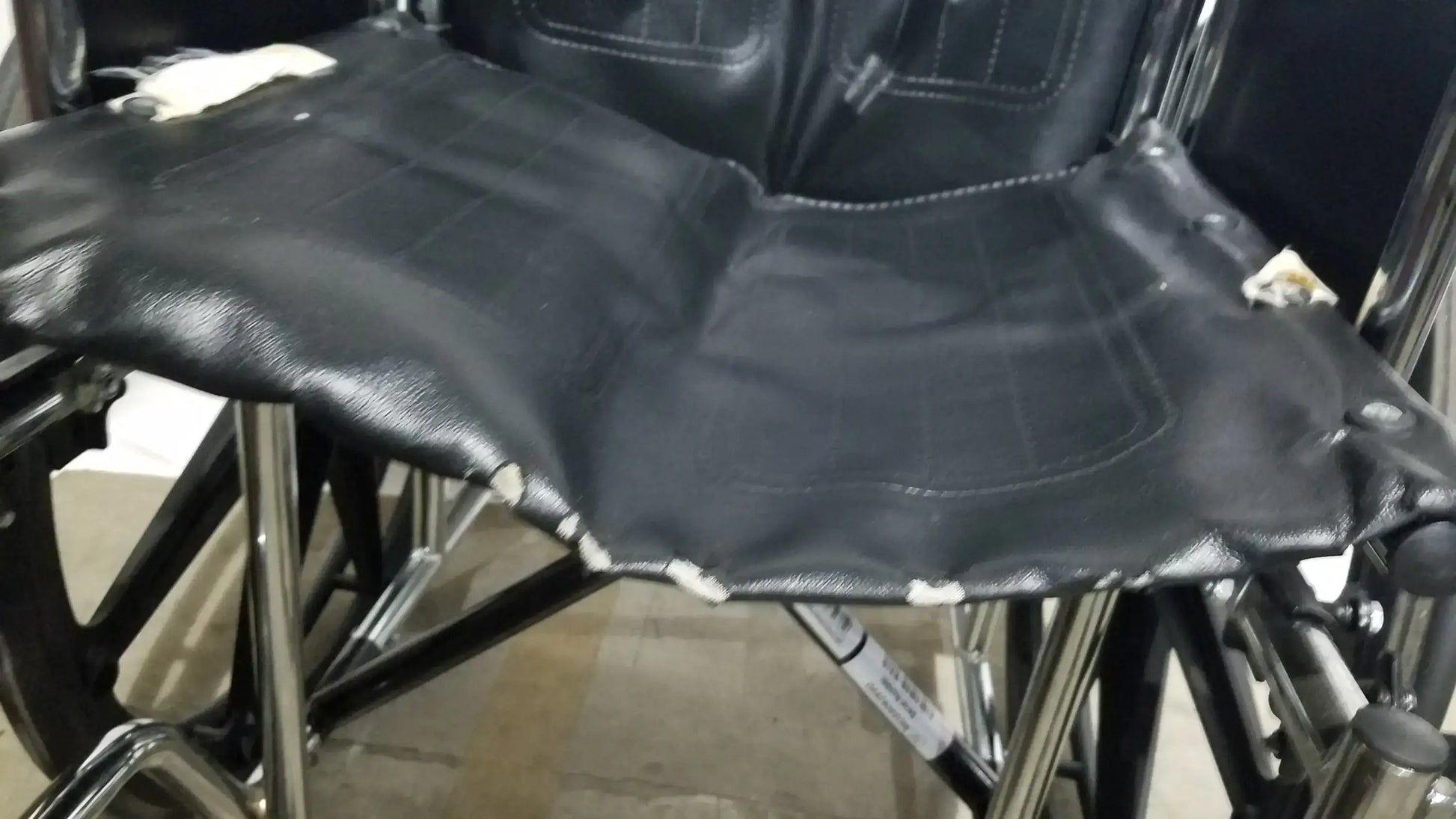 Reuse Medical Equipment Medline Excel Series Manual Wheelchair with Durable Steel Frame Wheelchairs, second-hand product photo 12