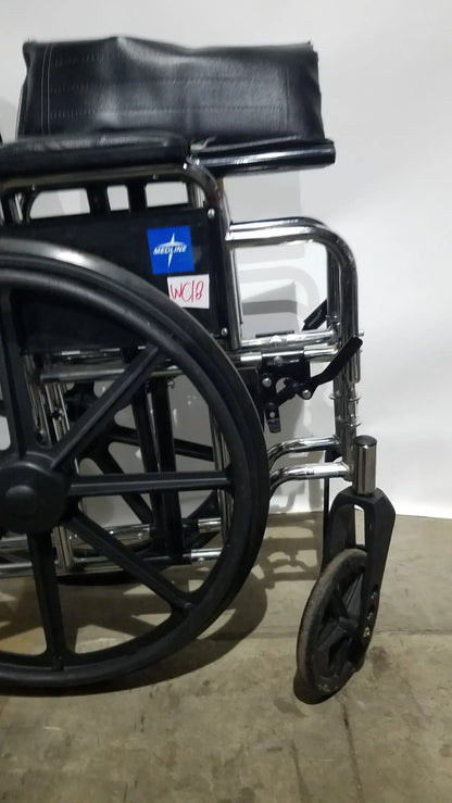 Reuse Medical Equipment Medline Excel Series Manual Wheelchair with Durable Steel Frame Wheelchairs, second-hand product photo 6
