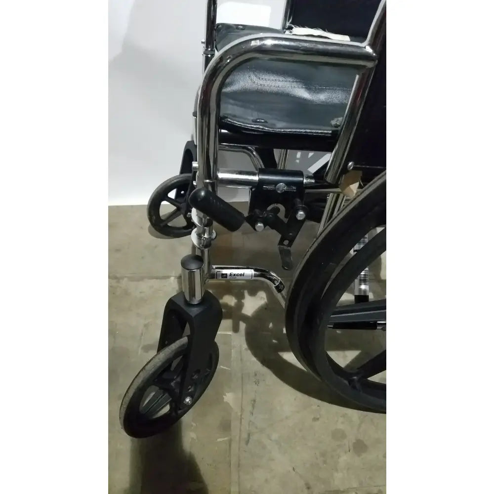 Reuse Medical Equipment Medline Excel Series Manual Wheelchair with Durable Steel Frame Wheelchairs, second-hand product photo 17