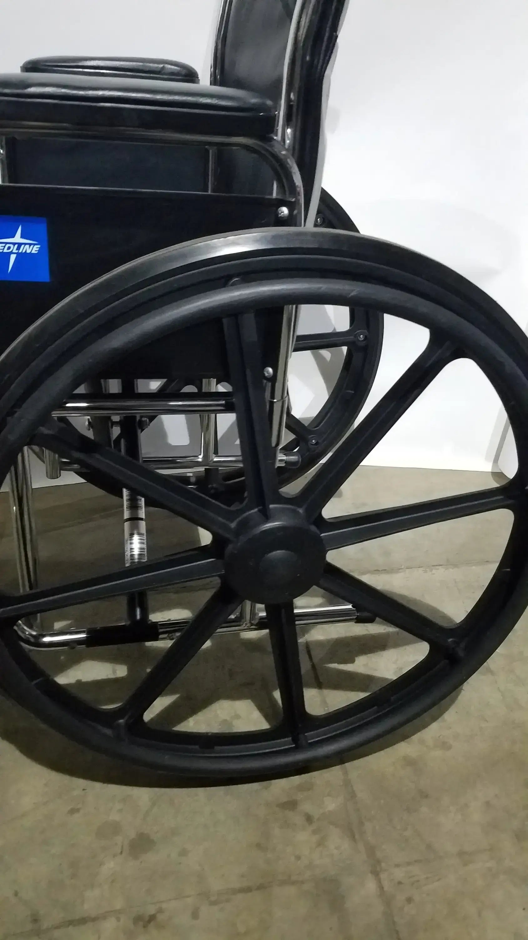 Reuse Medical Equipment Medline Excel Series Manual Wheelchair with Durable Steel Frame Wheelchairs, second-hand product photo 19