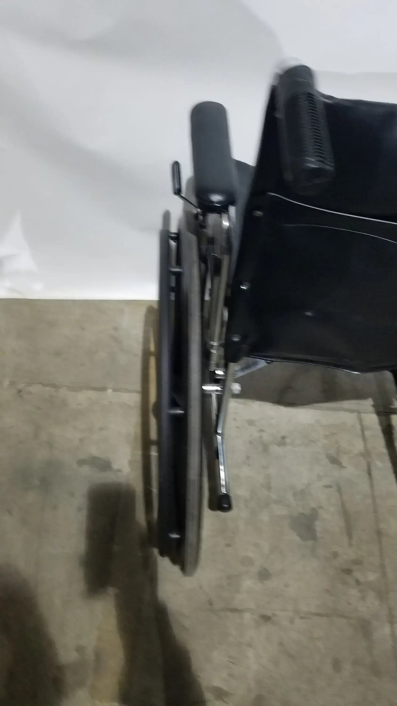 Reuse Medical Equipment Medline Excel Series Manual Wheelchair with Durable Steel Frame Wheelchairs, second-hand product photo 24