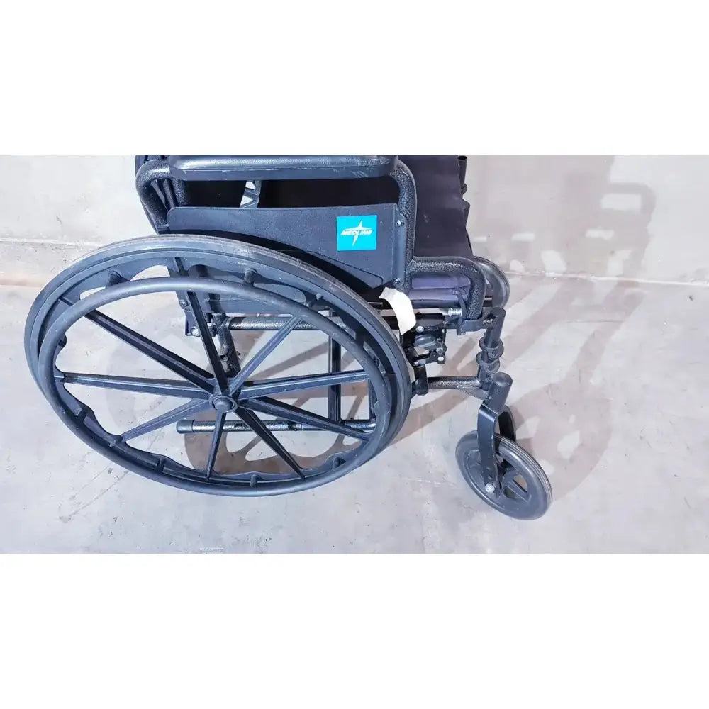 Medline Guardian K1 Lightweight Wheelchair Compact Seat Ready to Use Wheelchair, second-hand product photo 13