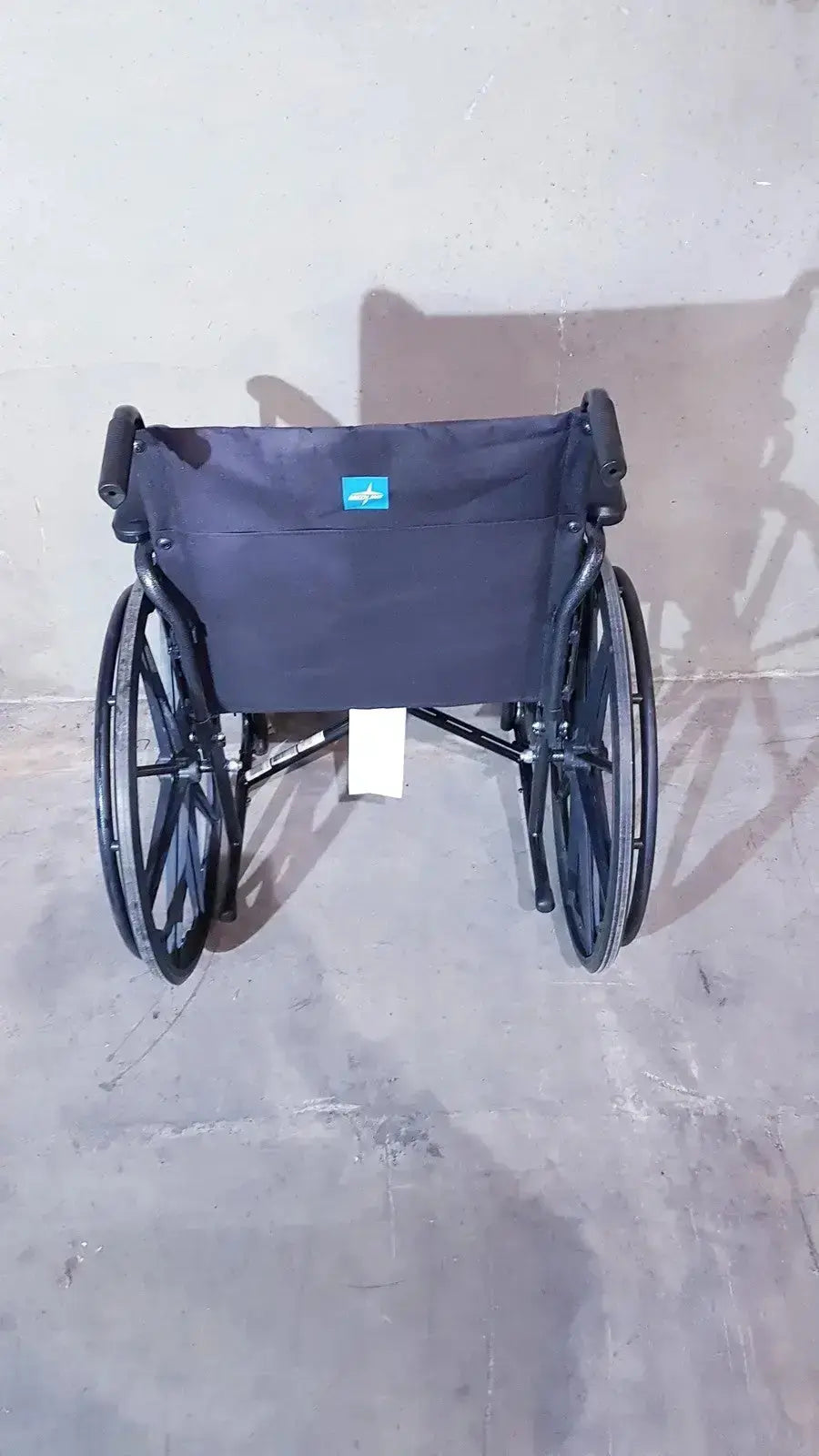 Medline Guardian K1 Lightweight Wheelchair Compact Seat Ready to Use Wheelchair, second-hand product photo 8