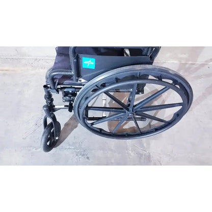 Medline Guardian K1 Lightweight Wheelchair Compact Seat Ready to Use Wheelchair, second-hand product photo 6