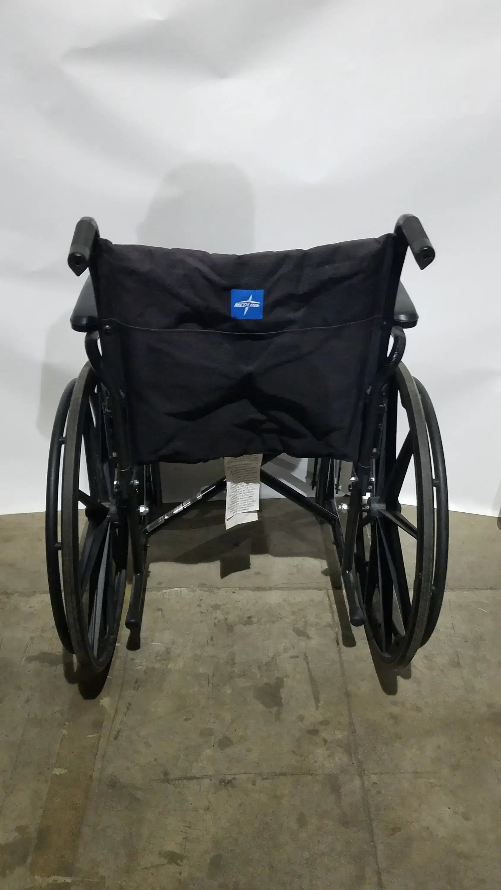 Reuse Medical Equipment Medline Guardian Standard Manual Wheelchair with Padded Arms and Durable Folding Frame Wheelchairs, second-hand product photo 5