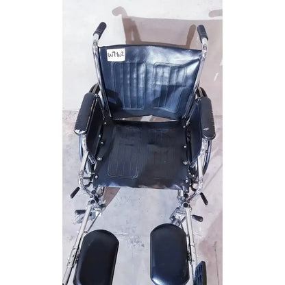 Medline K1206N22E Manual Wheelchair For Adult With Swing Back Manual Wheelchair, second-hand product photo 4