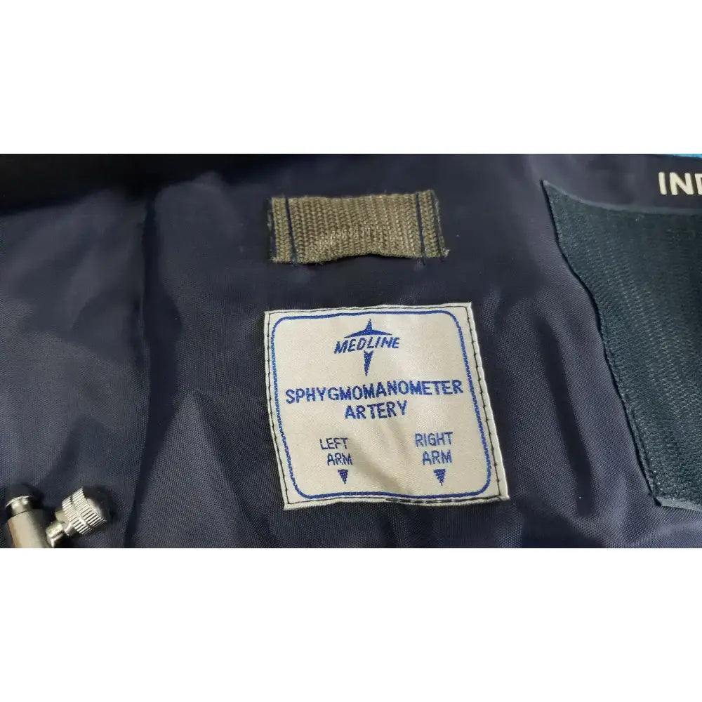 Medline Manual Adult Aneroid Sphygmomanometer Blood Pressure Cuff Arm Kit Aneroid Sphygmomanometer, second-hand product photo 8