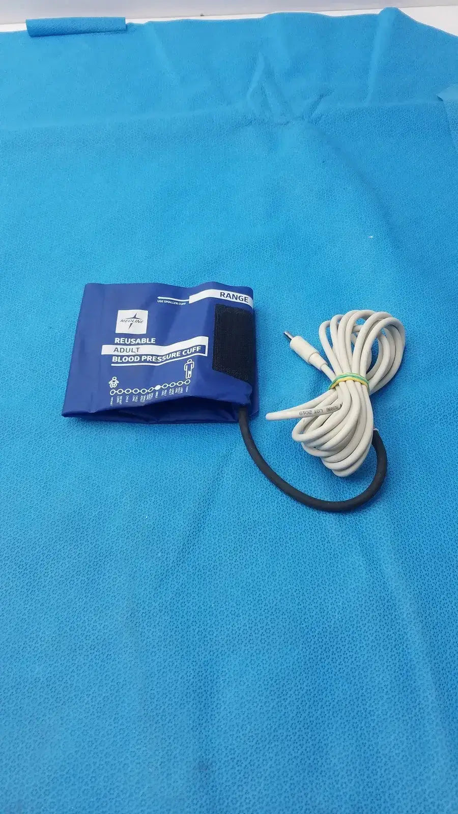 Medline Reusable Adult Blood Pressure Cuff Range 27.5 - 36.5 cm Blood Pressure Cuff, second-hand product photo 1