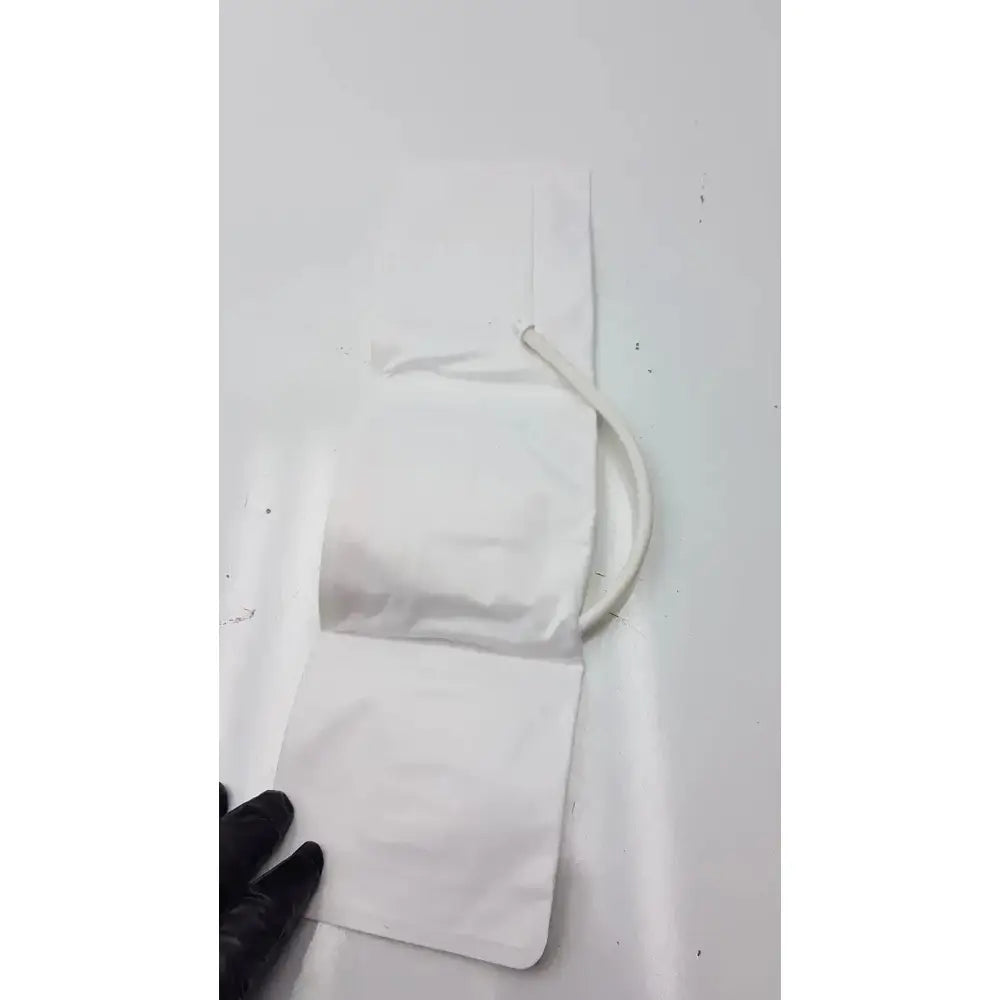 Medline Small Adult BP Cuff Range 20.5 - 28.5 Blood Pressure Cuff, second-hand product photo 5